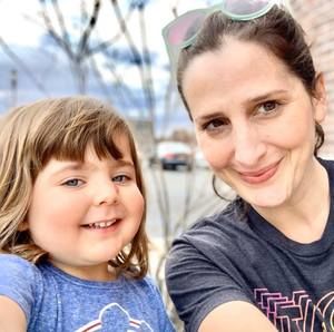 Meet your Posher, Sara